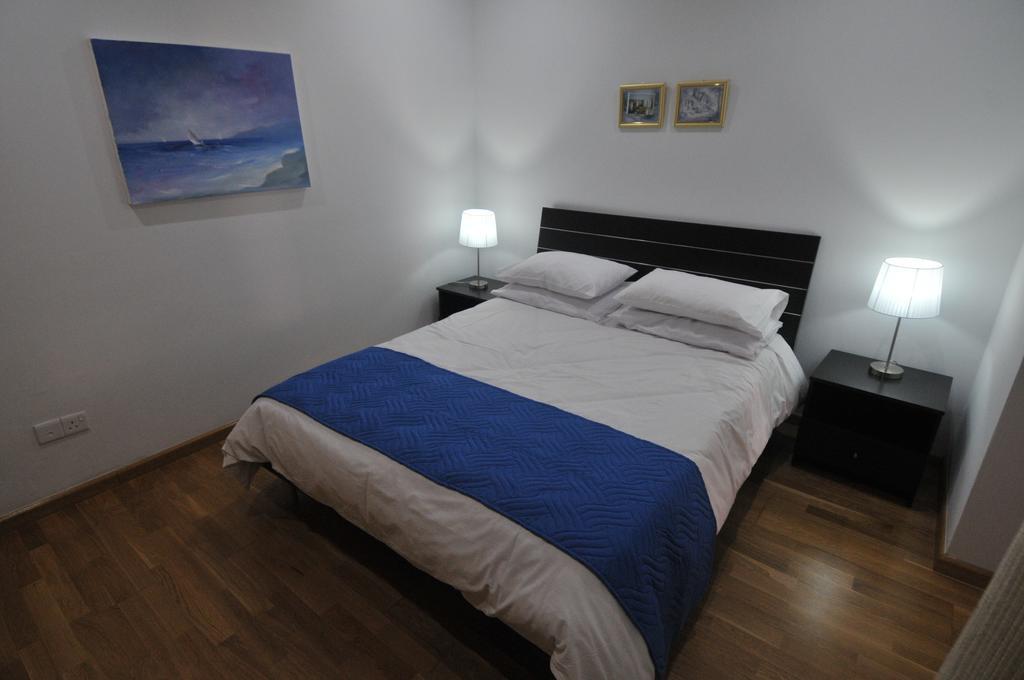 Ithaki Phinikoudes Apartment No. 102 Ларнака Стая снимка